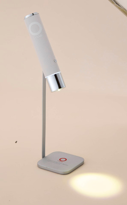 Onail Лампа фонарик на магнитной подставке