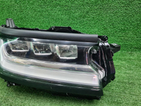 Фара правая Toyota Land Cruiser 300 (2021-нв) LED