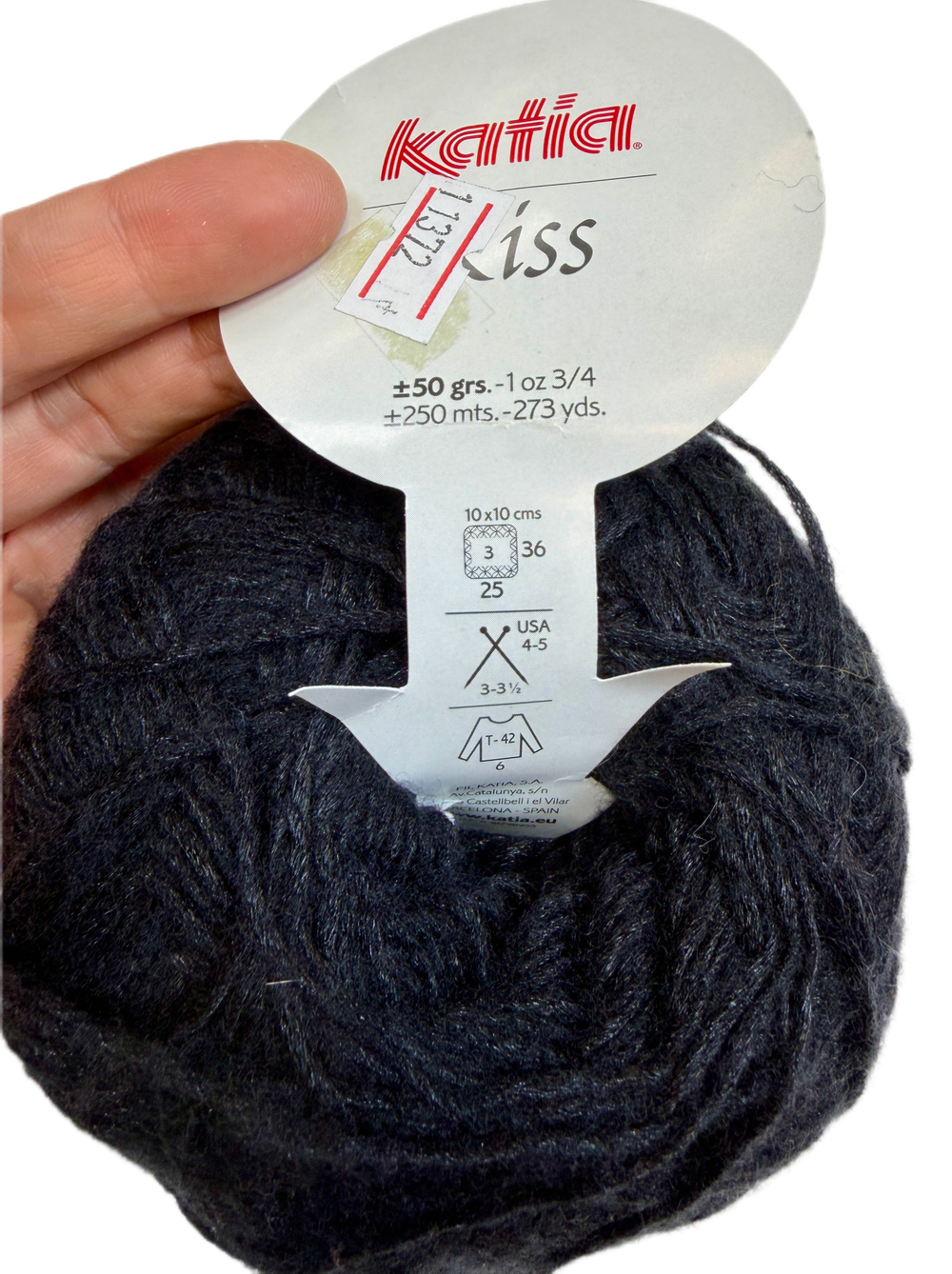 Пряжа оn Katia (Испания )Kiss 50% шерсть мериноса 50% полиамид 1 моток (50г-250м ) цв 63 (черный)