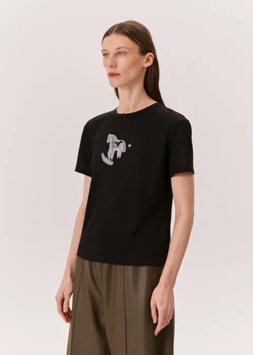 Футболка ЛОШАДКА черного цвета