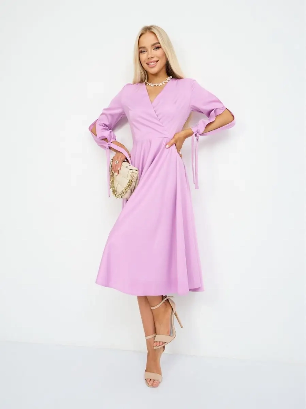 Платье с пышной юбкой