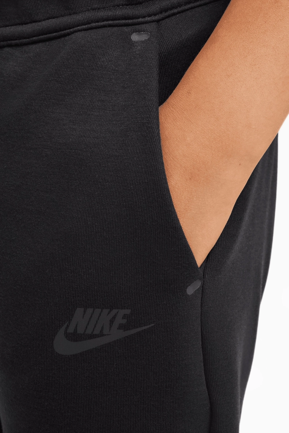 Штаны Nike Sportswear Tech Fleece Junior - черный