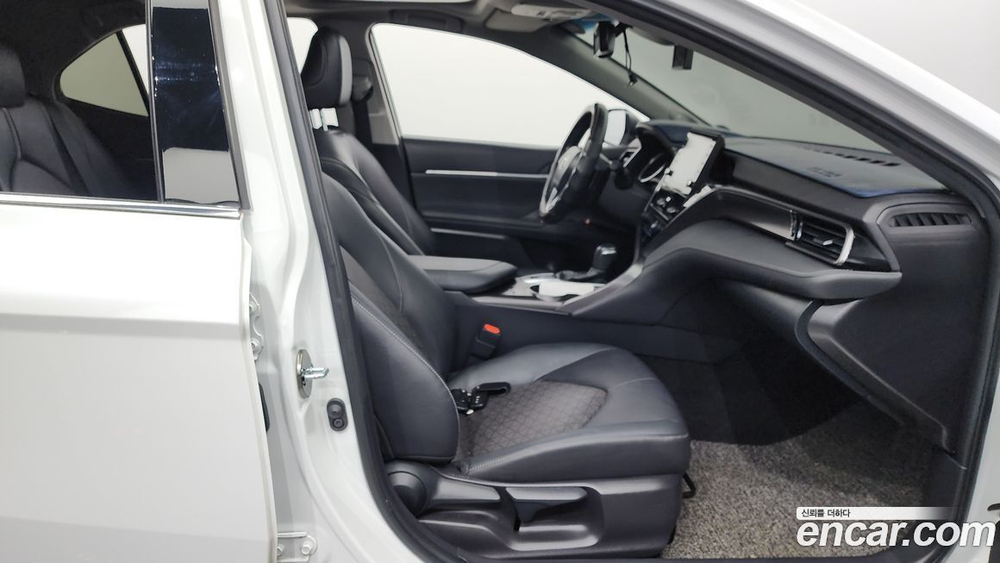 Toyota Camry (XV70) 2.5 XSE Hybrid (08.2021)