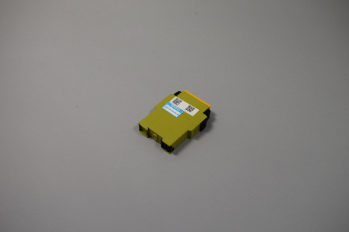 PILZ PNOZ e1p 24VDC 2so