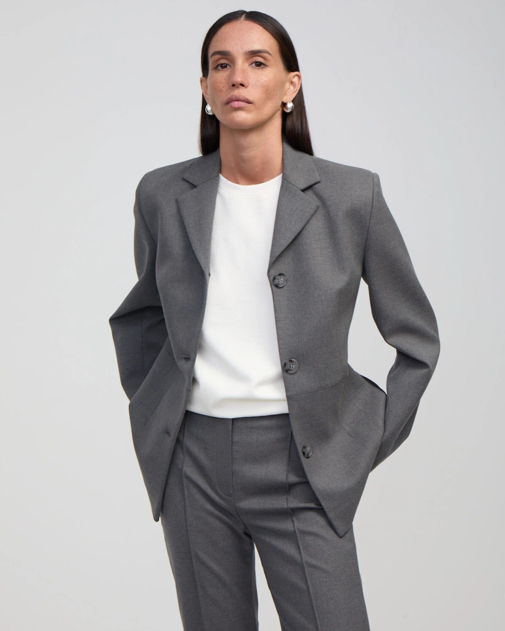 Жакет приталенный серый, Серый
