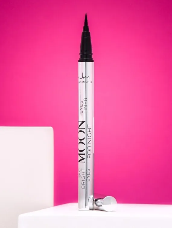 Подводка-фломастер для глаз черная MOON FOR NIGHT, фетровый стержень, черный