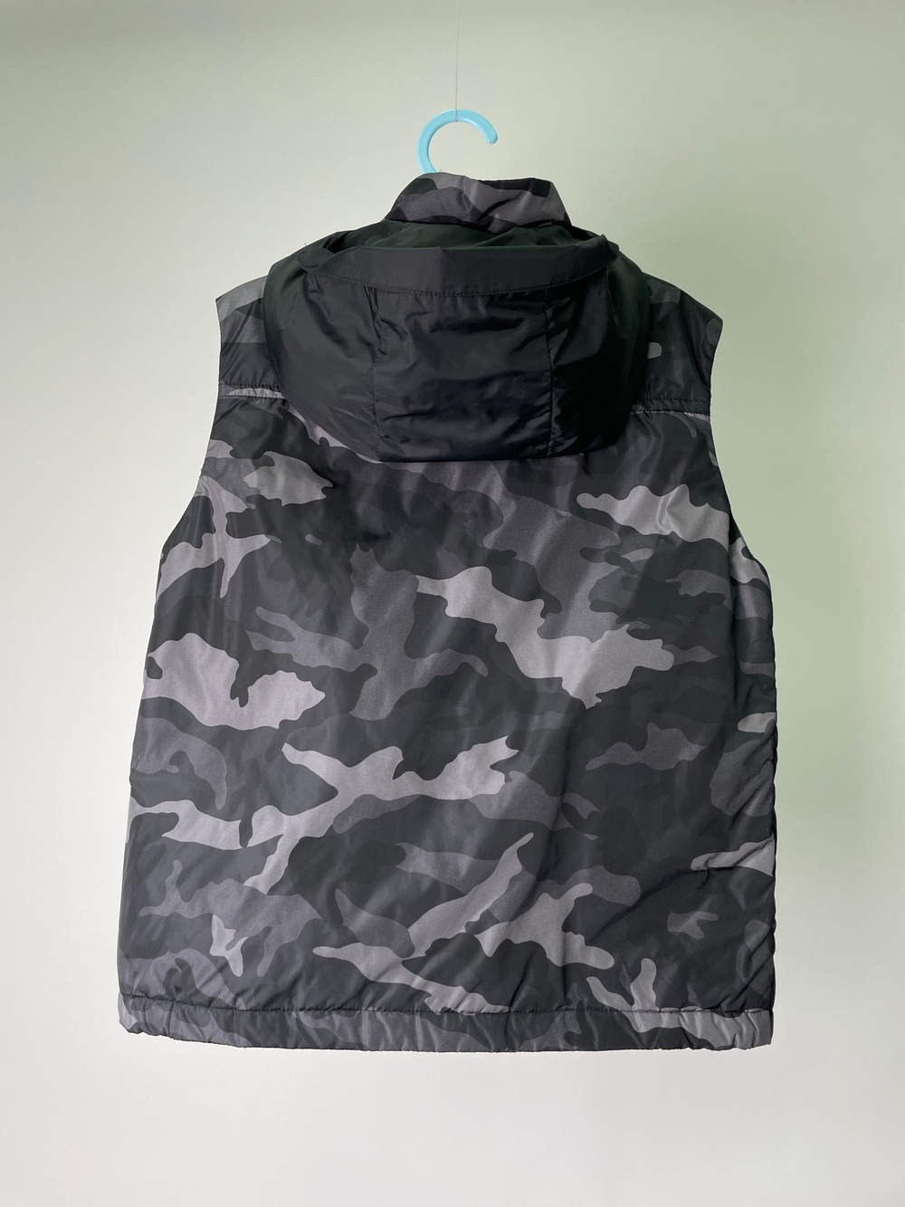 Жилет Moncler