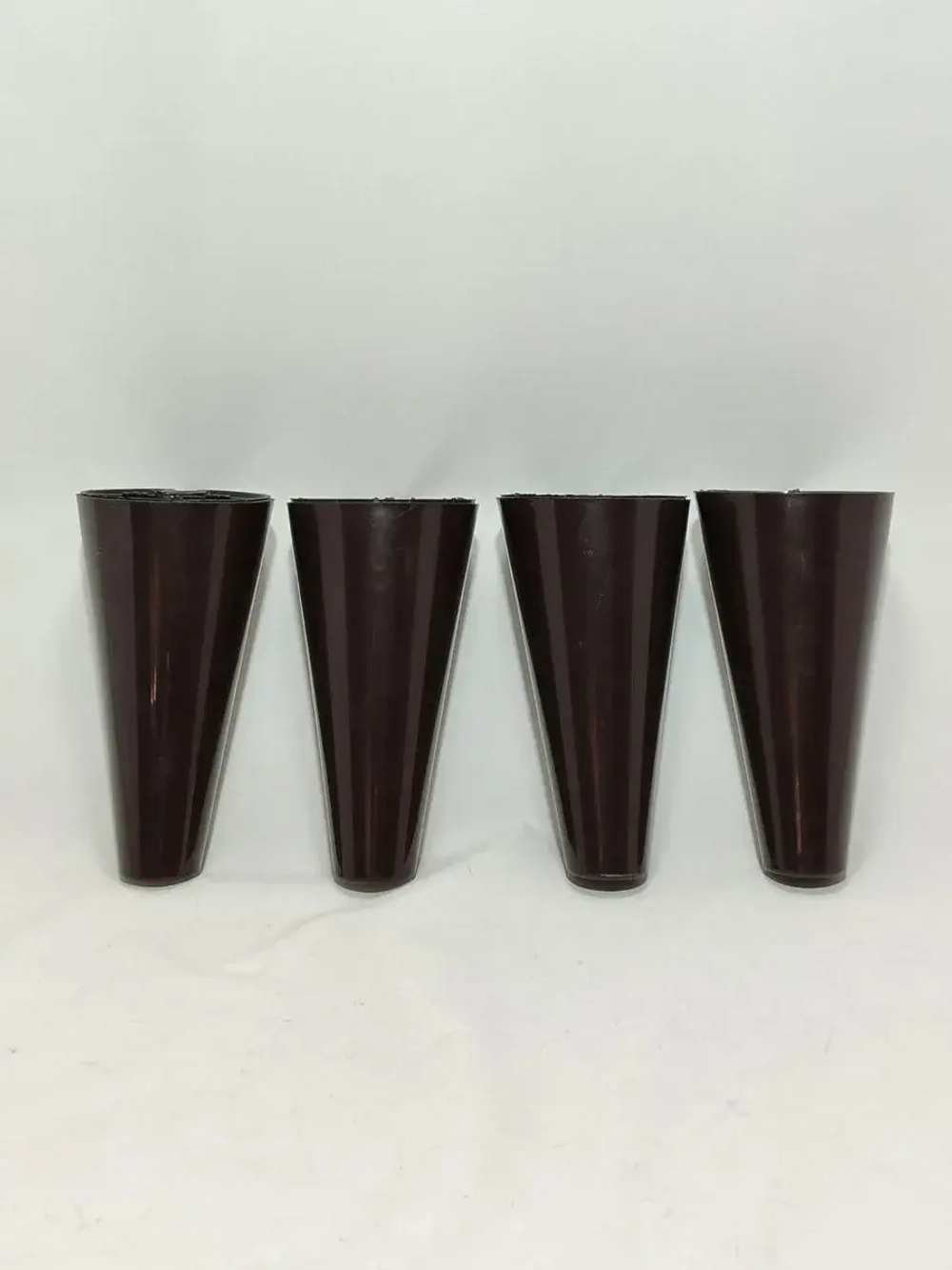 Мебельные ножки пластиковые для дивана шкафа и тумбочки