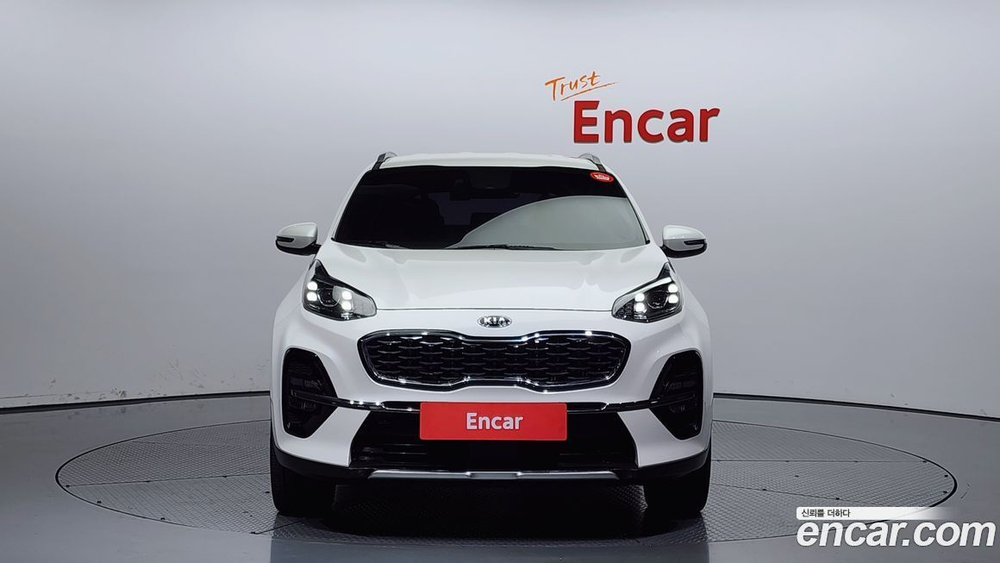 Kia Sportage The Bold Дизель 2.0 2WD (11.2019)