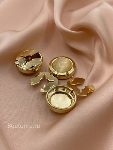 Накладки на пуговицы золотистые камень луна (клипсы)