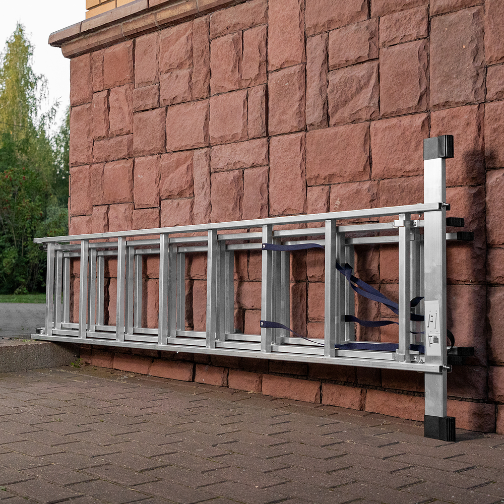 Лестница Сибртех трехсекционная 8 ступеней, алюминиевая