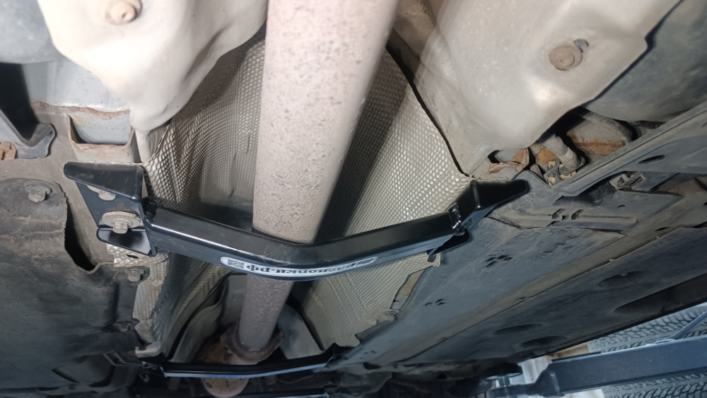 Усилитель тоннеля сзади (передний привод) Volvo S60 2 (ПОД ЗАКАЗ)