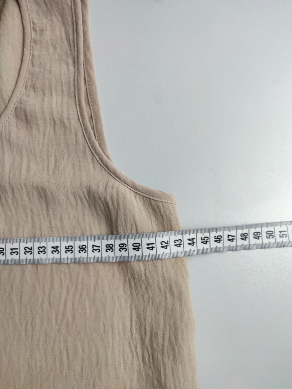 Топ Kartika светлый 42 размер