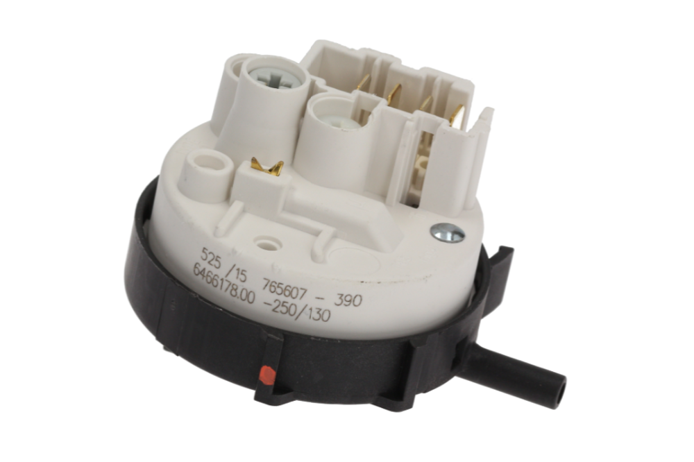 049620 ELECTROLUX Прессостат (датчик давления) 250/130 390 мбар для посудомоечных машин