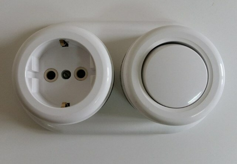 Выключатель ретро пластиковый Черный 1-клавишный, INTERIOR ELECTRIC / 1 Группа света, проходной