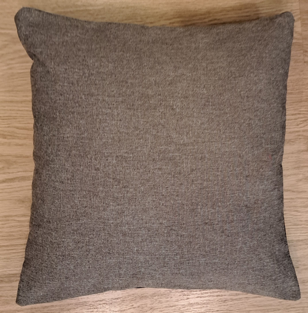 Декоративный гобеленовый чехол для интерьерной подушки Виолы 47*47