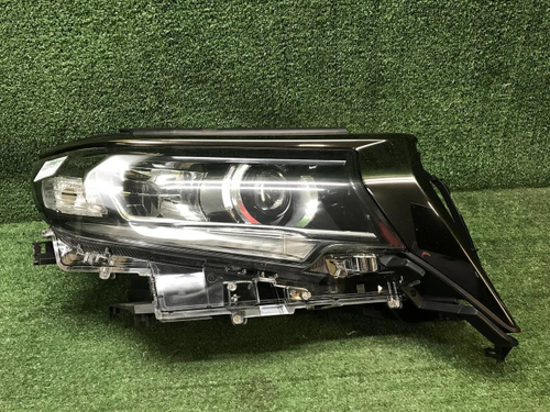 Фара правая Toyota LC Prado 150 (2017-н.в.) LED