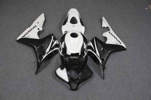 Комплект пластика для мотоцикла Honda CBR 600 RR 07-08 Черно-белый