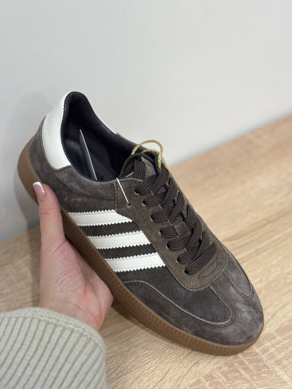 Кеды из натуральной замши