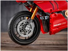 Конструктор LEGO Technic 42107 Ducati Panigale V4 R