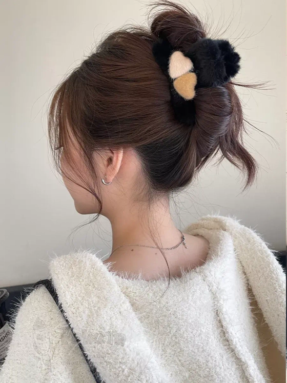 Заколка крабик краб для волос пушистый плюшевый сердечки