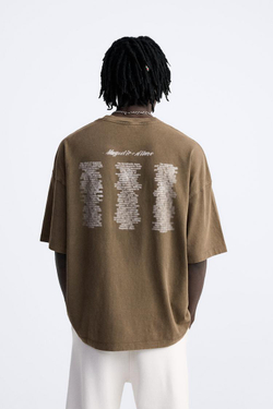 ZARA ФУТБОЛКА С ПРИНТОМ, СВЕТЛЫЙ ХАКИ