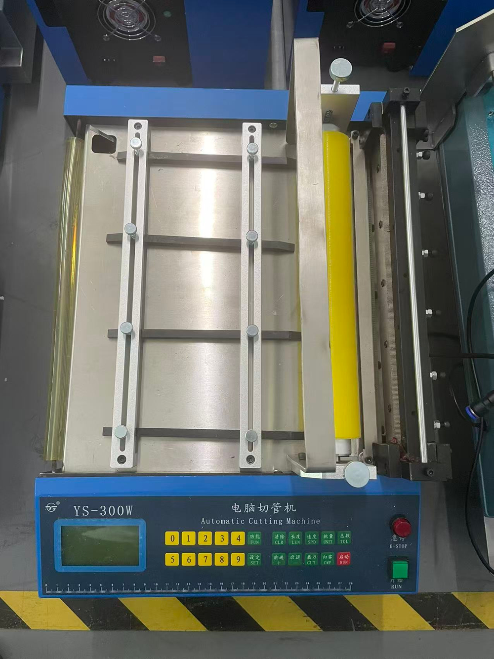 Машина для резки ET YS-300W