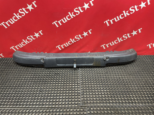 Усилитель переднего бампера