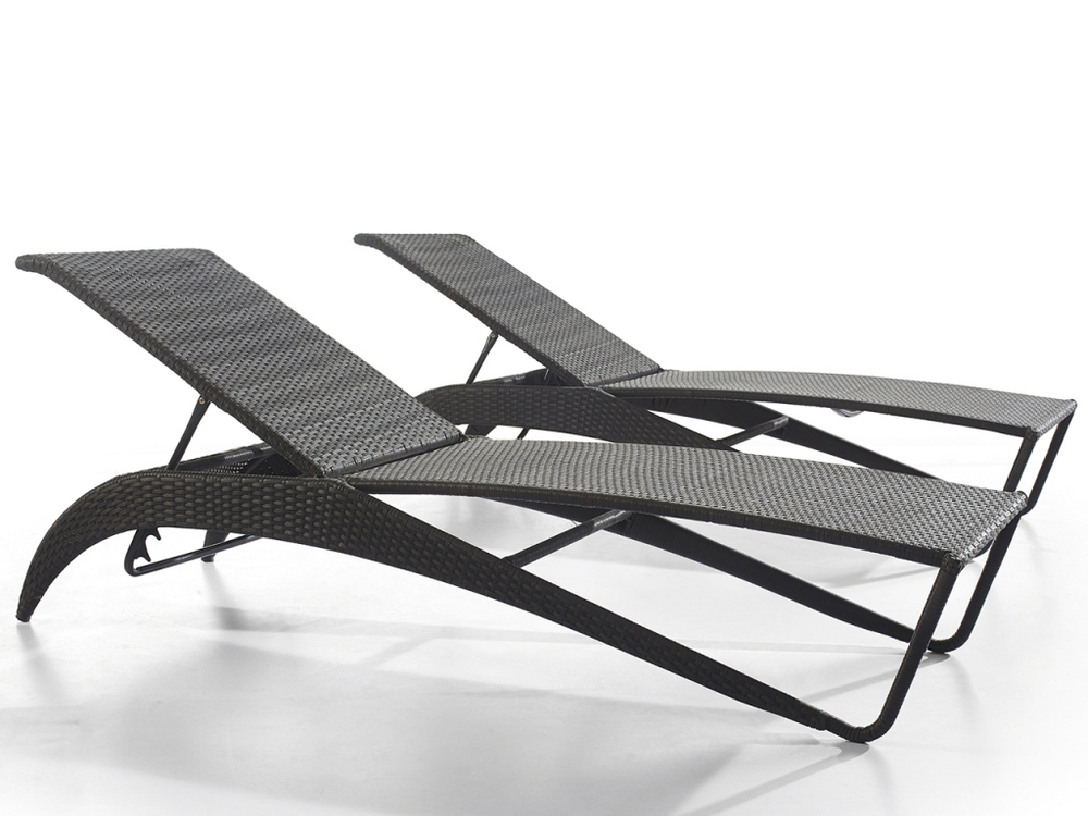 Шезлонг-лежак плетеный Tagliamento Konkord, черный