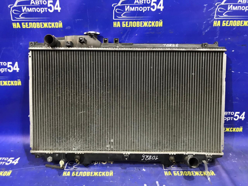 Радиатор двигателя TOYOTA SOARER 2001-2005