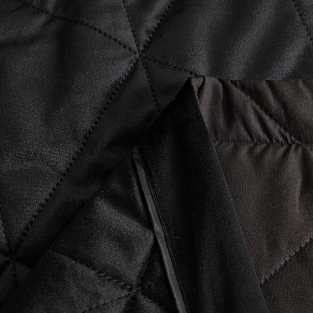 Велюровое покрывало в клетку с наволочками OVL047