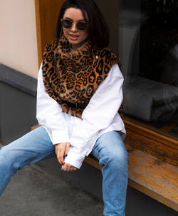 Манишка лео