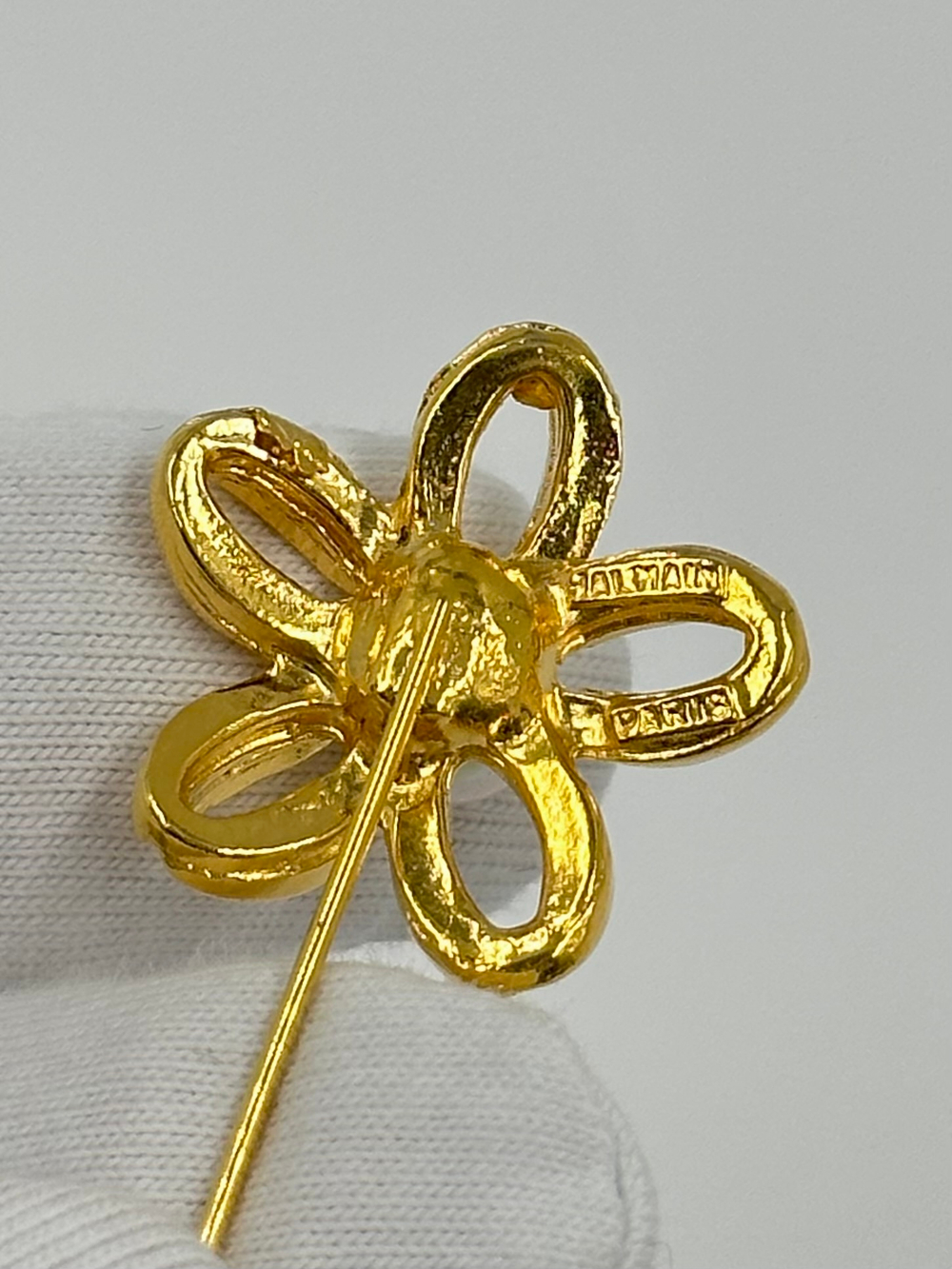 Брошь булавка Balmain