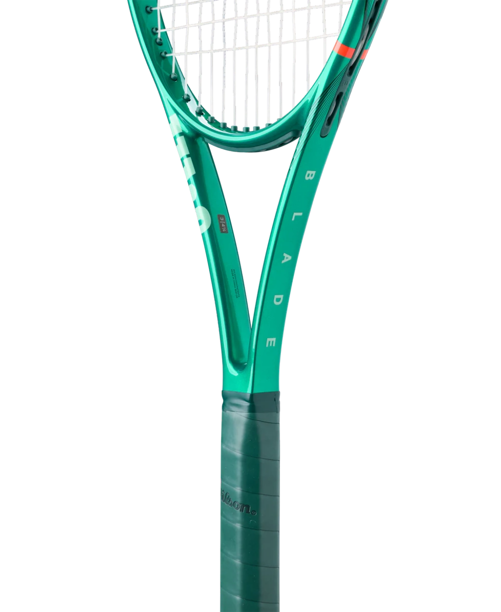 Wilson BLADE 101 TEAM V10