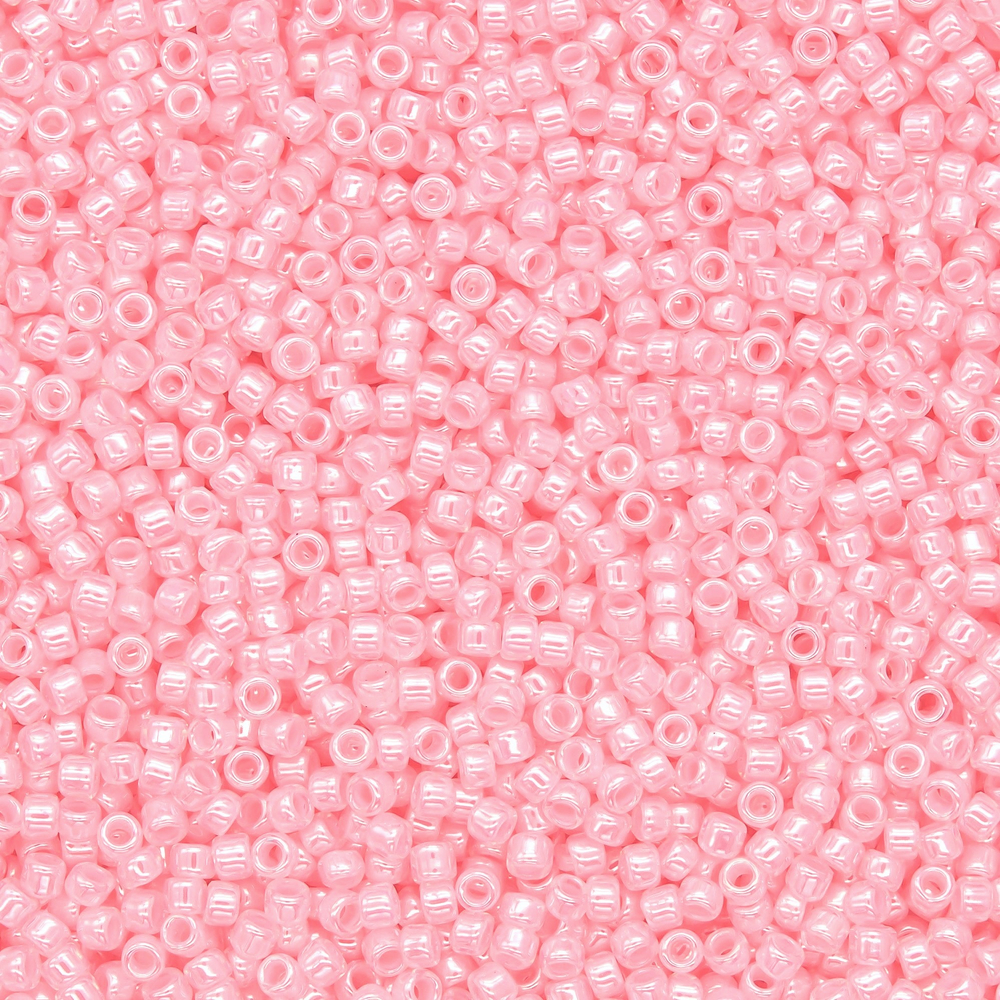 Японский бисер TOHO Round 15/0 (№145), жемчужный глянцевый
