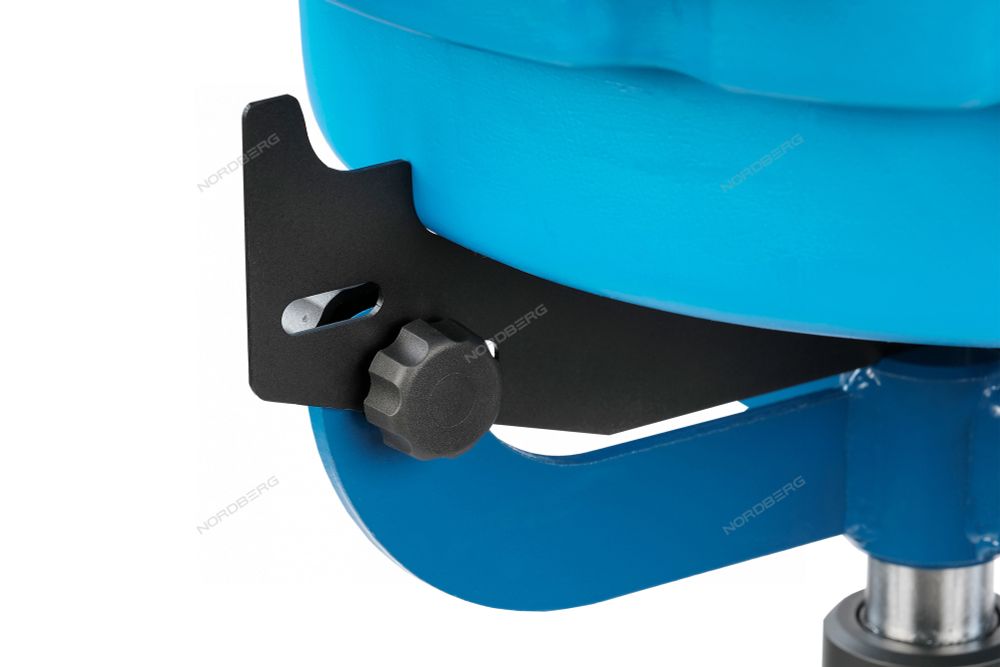 NORDBERG (N3401 L2) Держатель емкости для сбора масла OIL8/OIL15