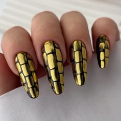 1322 Зеркальный пигмент "Золотая королева" 0,5 г