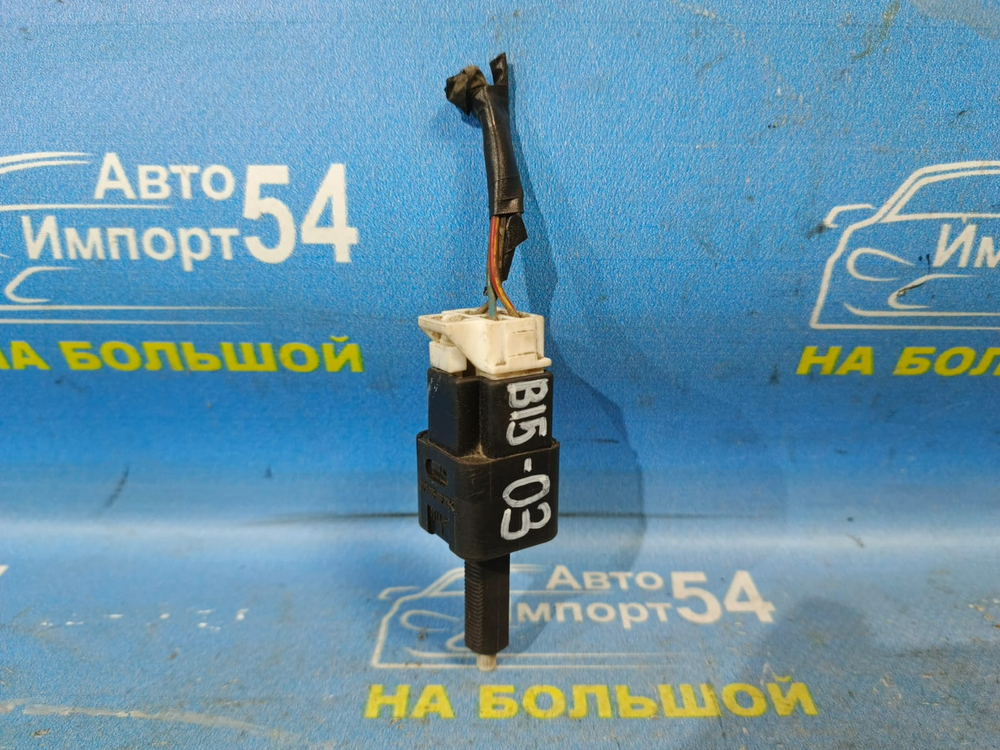 Датчик педали тормоза NISSAN SUNNY 2002