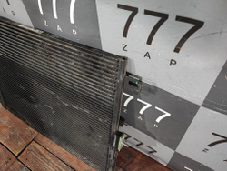 Радиатор кондиционера Jeep Grand Cherokee (WK2) 10-22 Б/У Оригинал 55038003AG