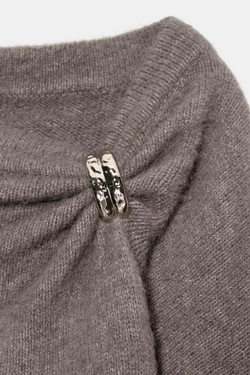 ZARA ДЖЕМПЕР С БРОШЬЮ, СЕРОВАТО-КОРИЧНЕВЫЙ