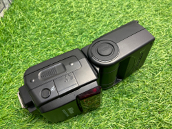 Nikon Speedlight SB-600