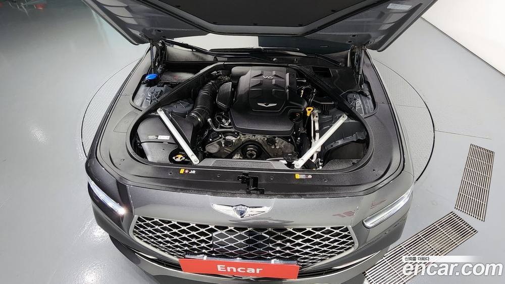 Genesis G90 3.8 AWD (10.2020)