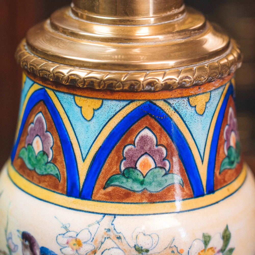 Керосиновая лампа из фарфора и латуни