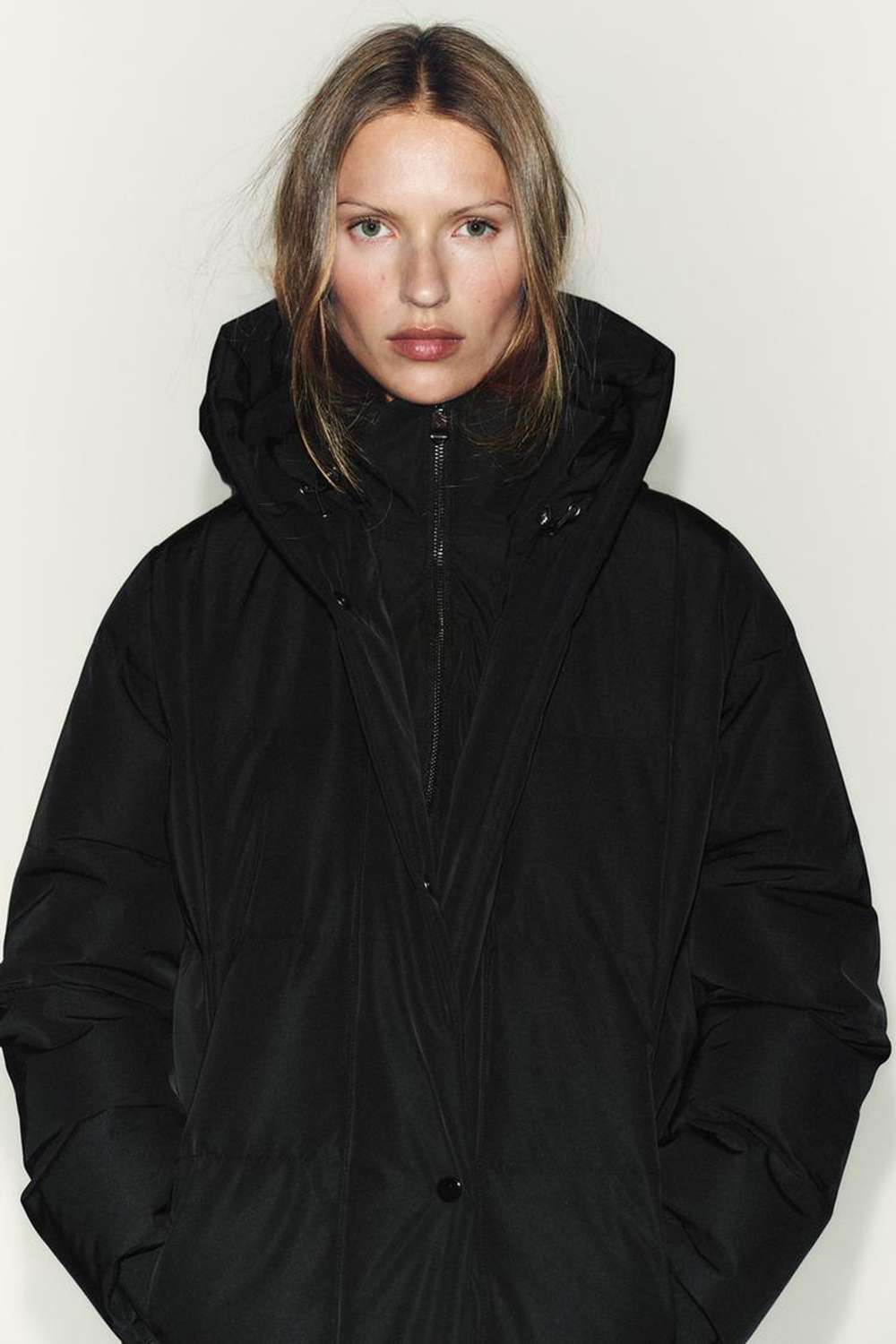 ZARA ДЛИННЫЙ ПУХОВИК С КАПЮШОНОМ WATER REPELLENT WINDPROOF, ЧЕРНЫЙ