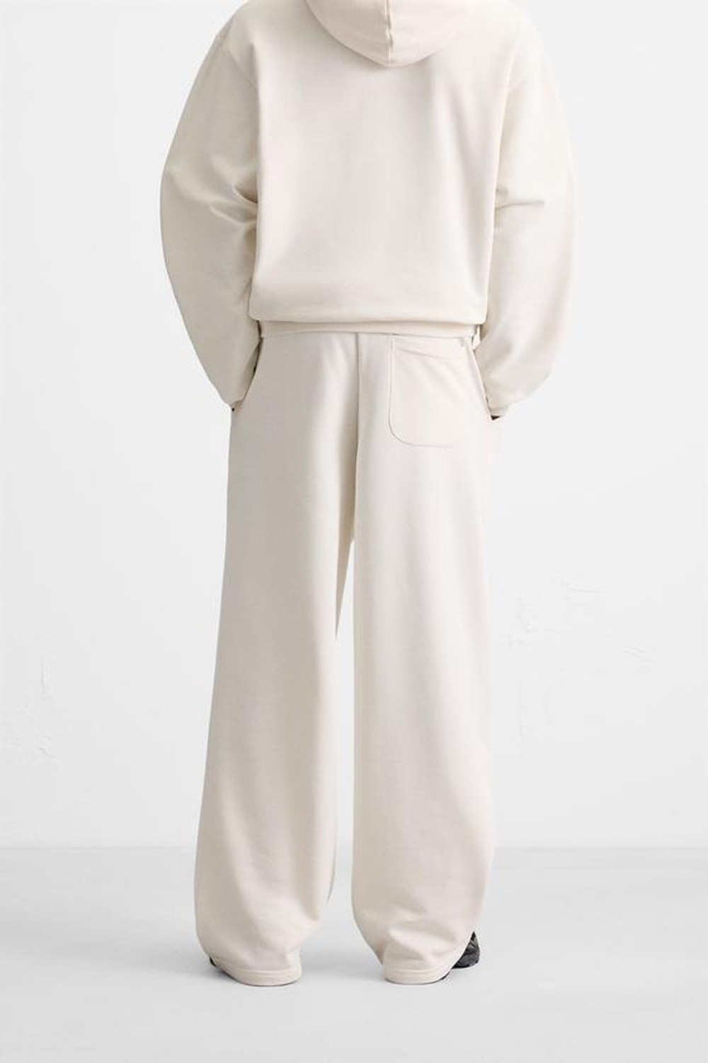 ZARA ДЖОГГЕРЫ WIDE-FIT, ЖЕЛТОВАТО-БЕЛЫЙ