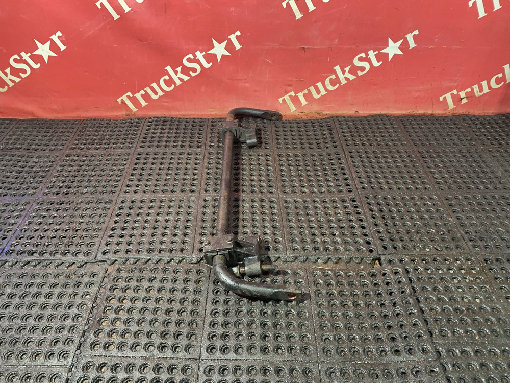 Стабилизатор передний 2023г