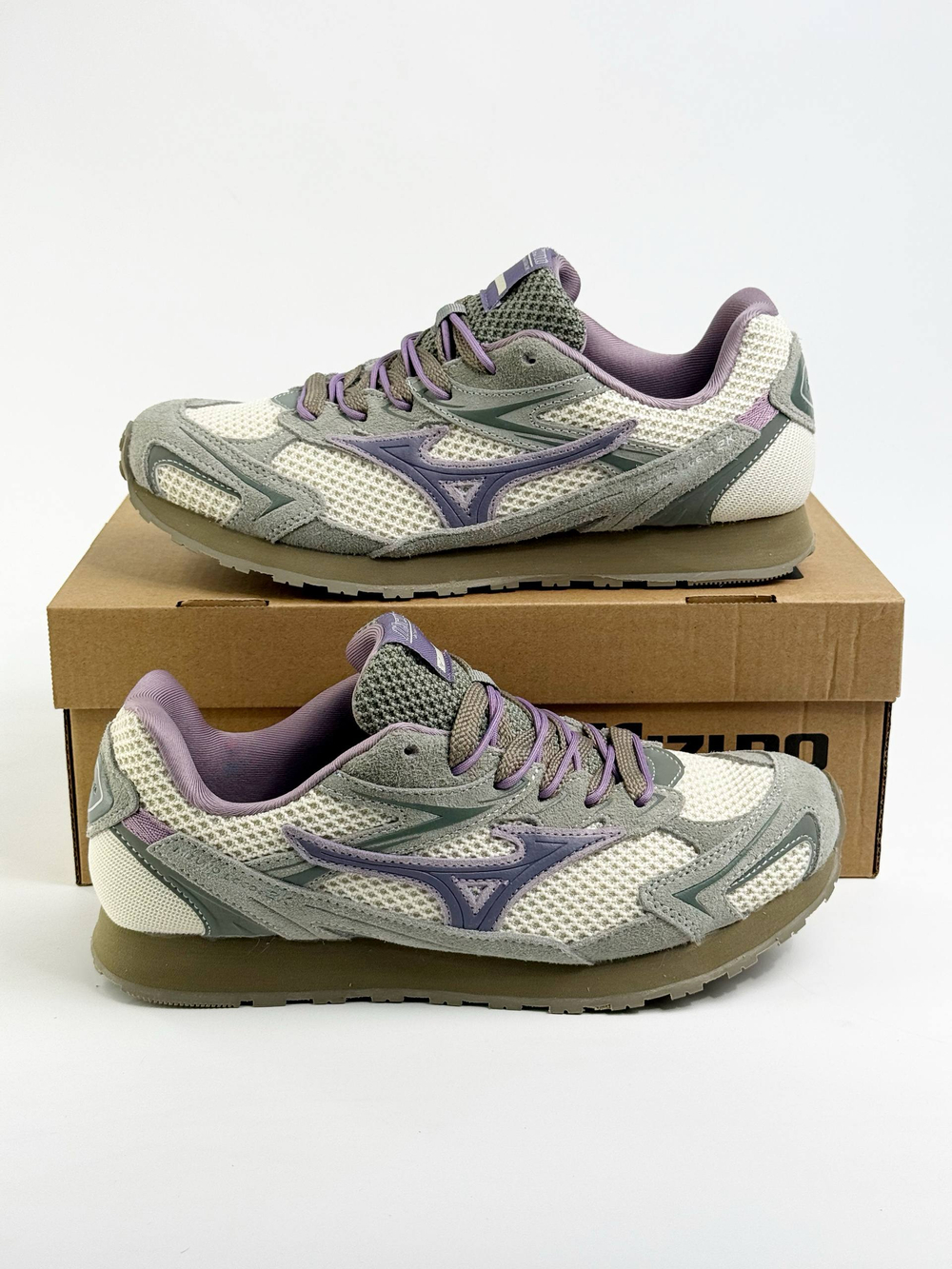 Кроссовки Mizuno LG 60s 2K #B241 (зелен.)