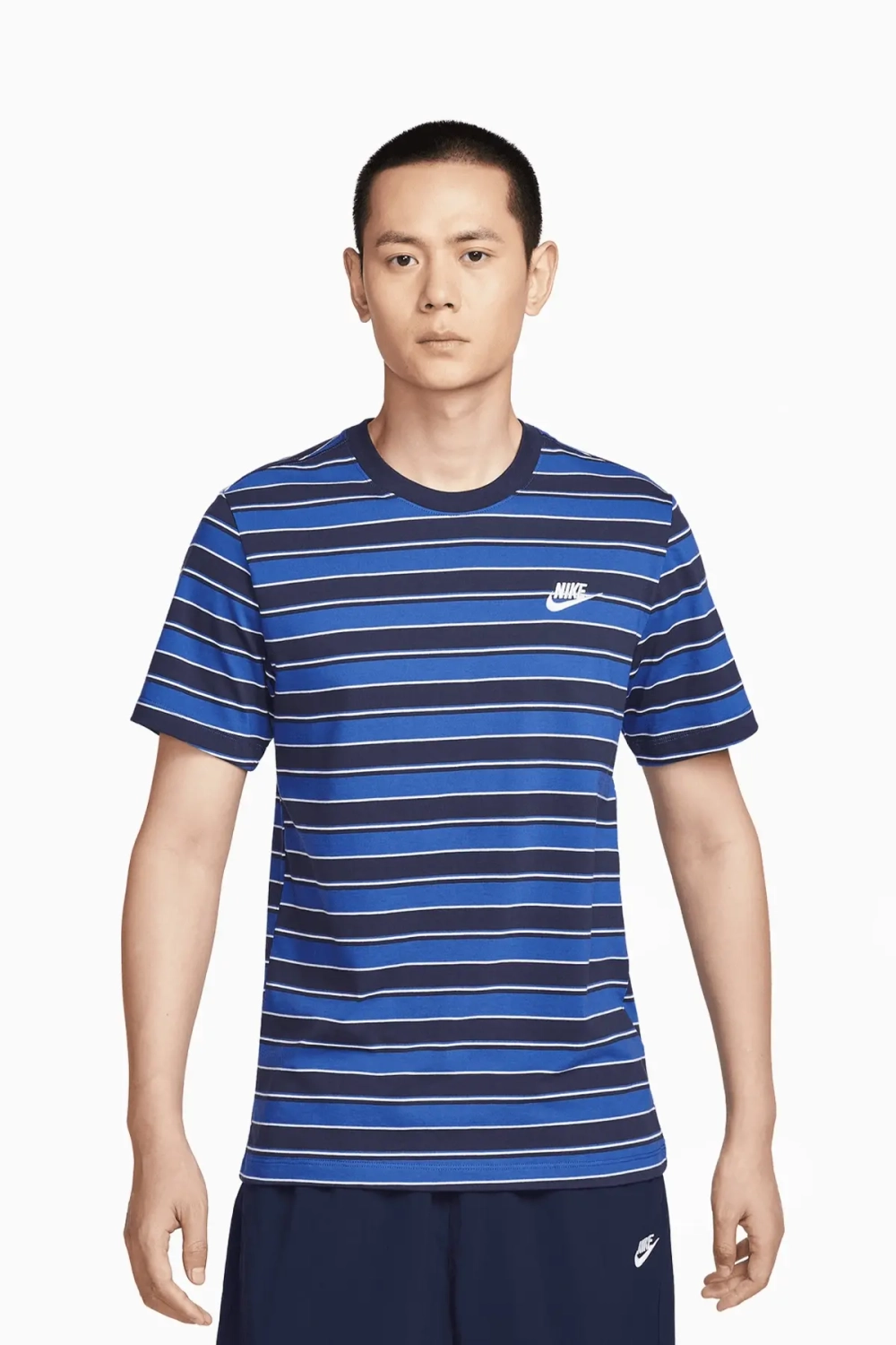 Футболка Nike Sportswear Club - синий