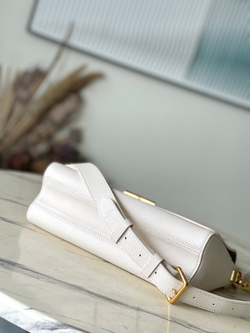Louis Vuitton Soft Twist