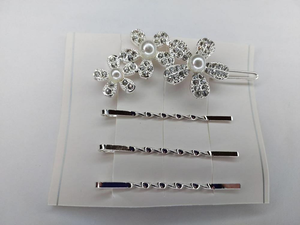 Набор заколка и три невидимки "Цветок". Для всех типов волос. Женская. Цвет серебро